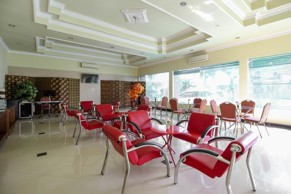 Hotel Reddoorz @ Seturan Raya 2 Maguwo Exterior foto